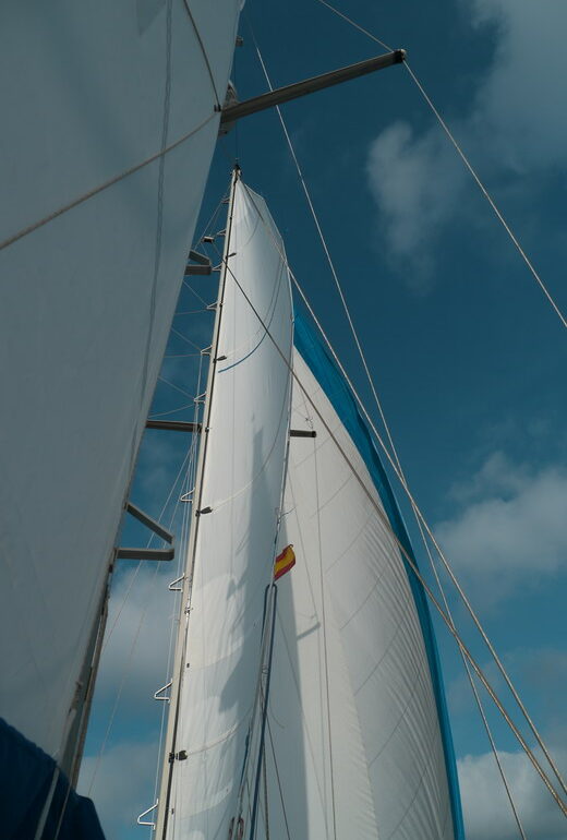 22. Toutes voiles dehors, mais peu de vent !