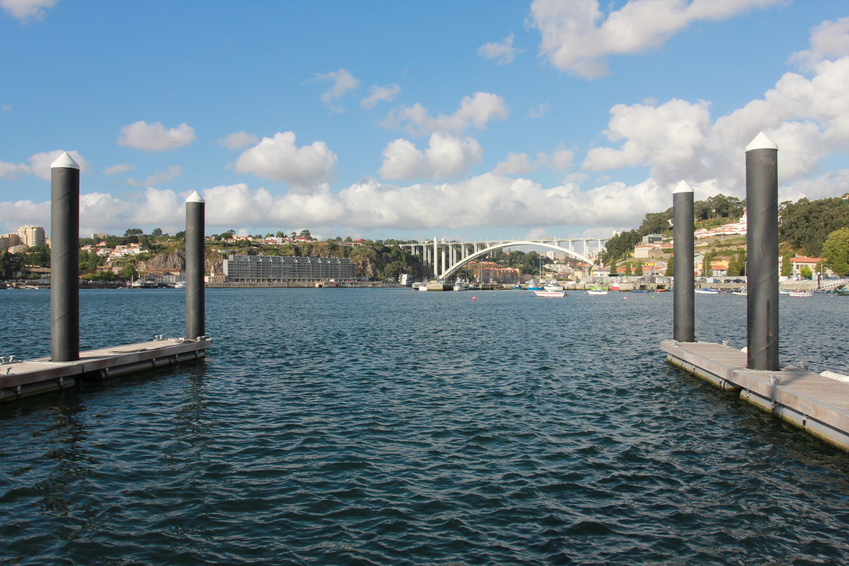 13. Porto, de la marina, le pont de l'Arabida