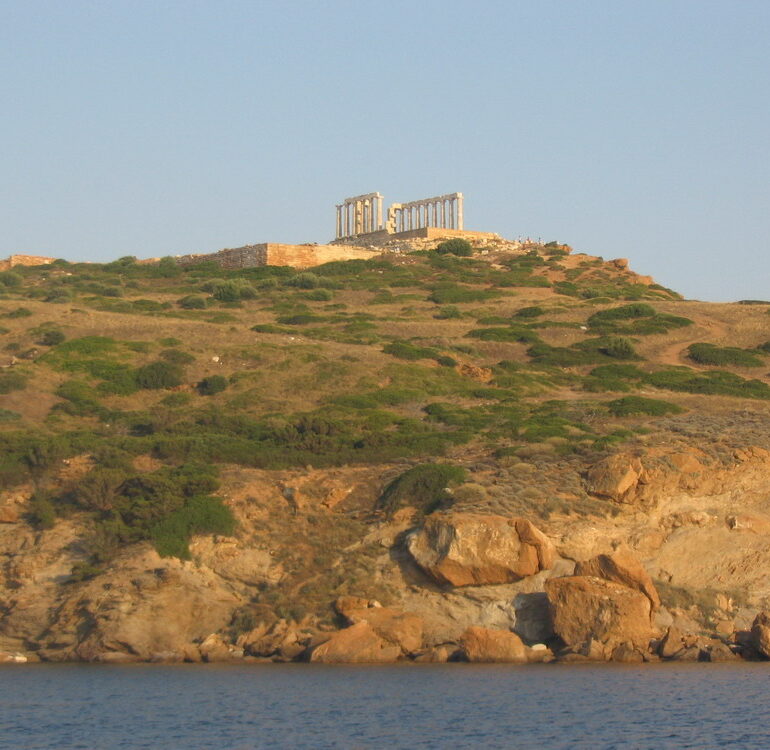 16. Le cap Sounio et son temple