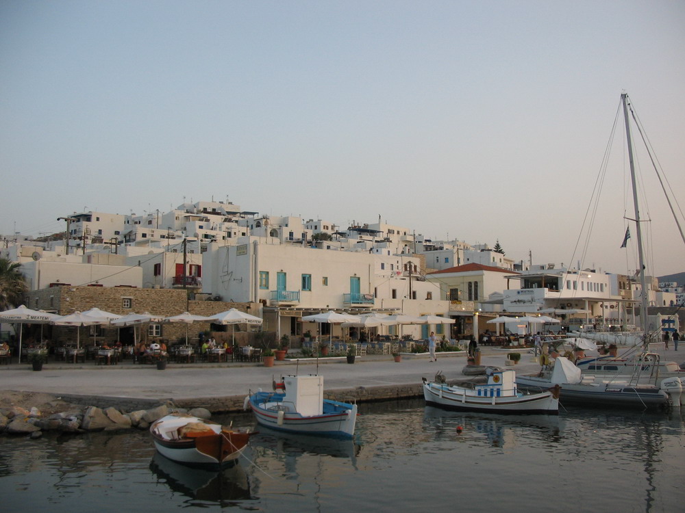 17. Naousa sur l’île de Paros dans les Cyclades