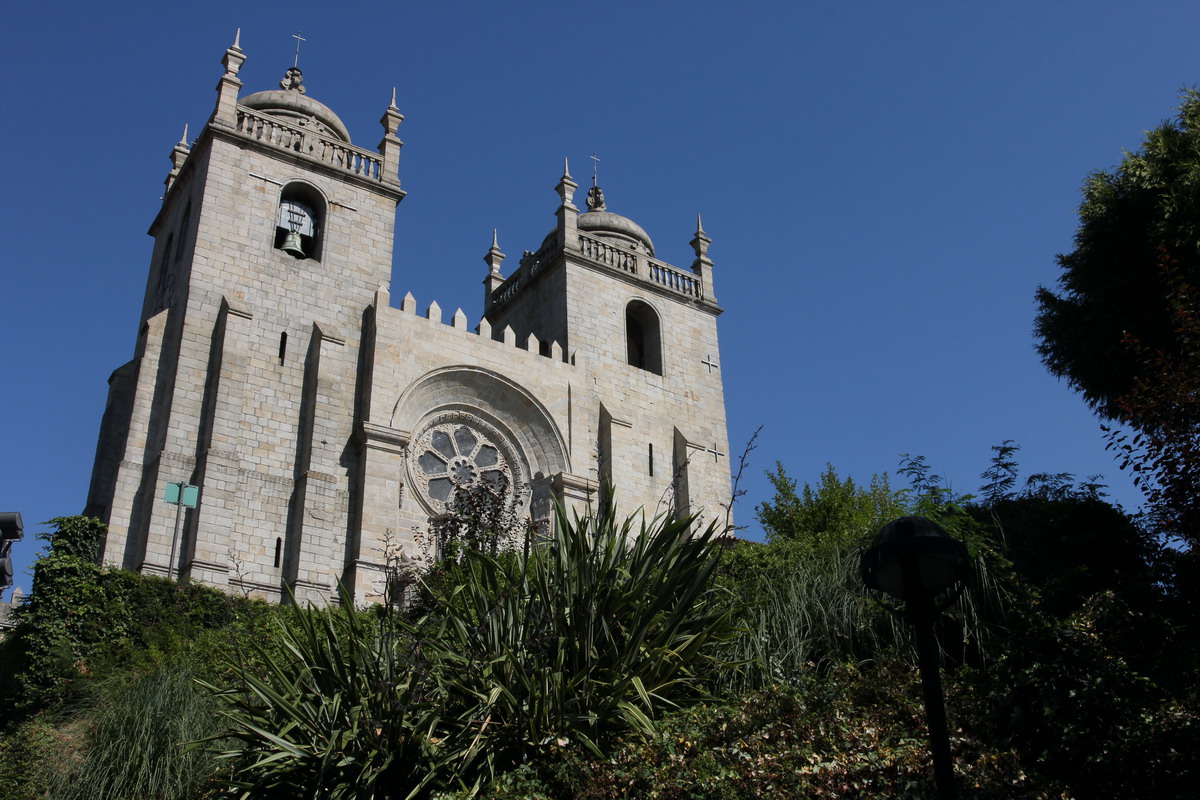 24. Porto, la Sé, cathédrale forteresse du XIXème