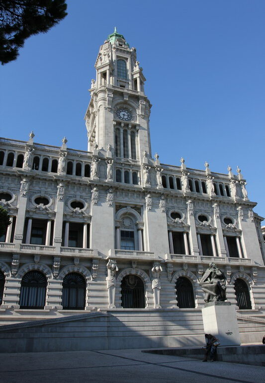 27. Porto, hôtel de ville