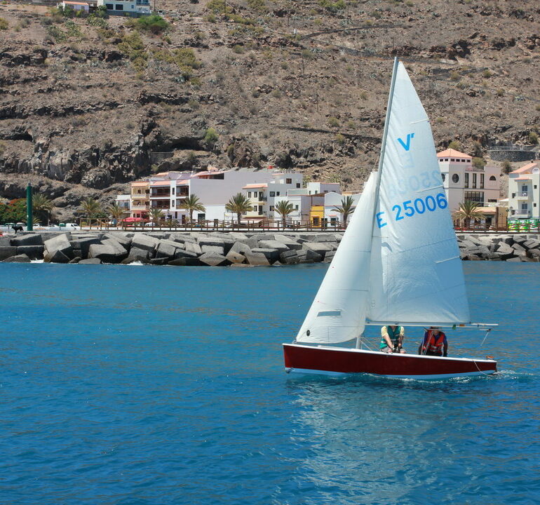 32. La Gomera, un vaurien, premier navire acheté par notre famille en 1960