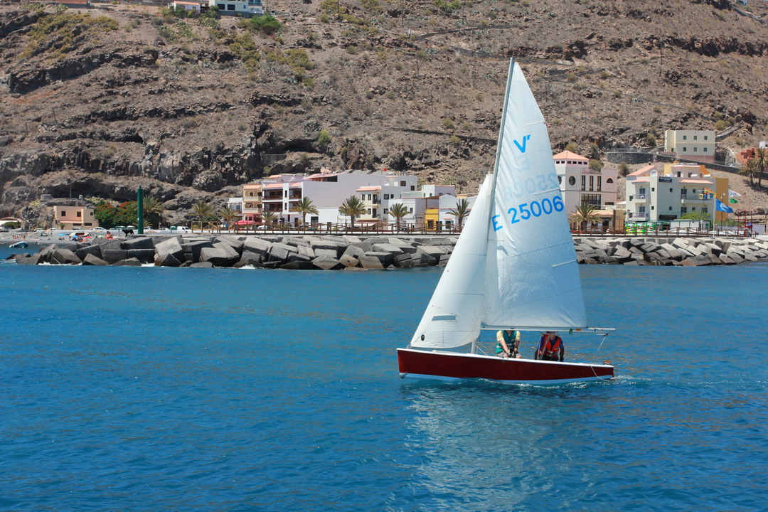 32. La Gomera, un vaurien, premier navire acheté par notre famille en 1960