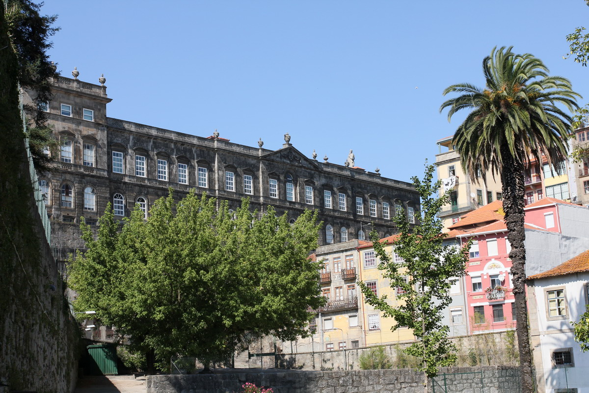 32. Porto