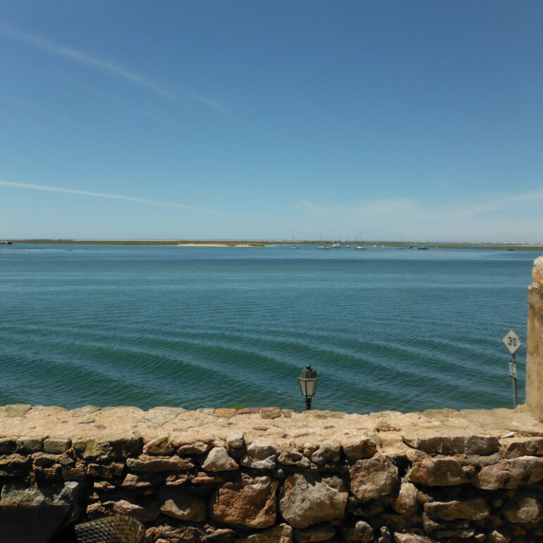 37. Faro et une partie de sa lagune