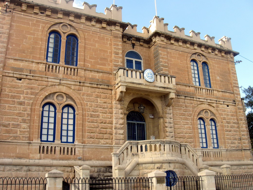 4. Malte, ambassade de Grèce (avant la crise de la dette !)